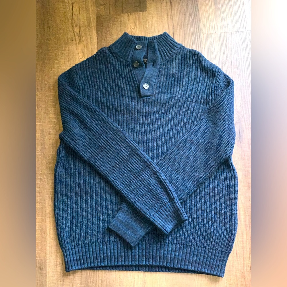 Men's Banana Republic Sweater - XL